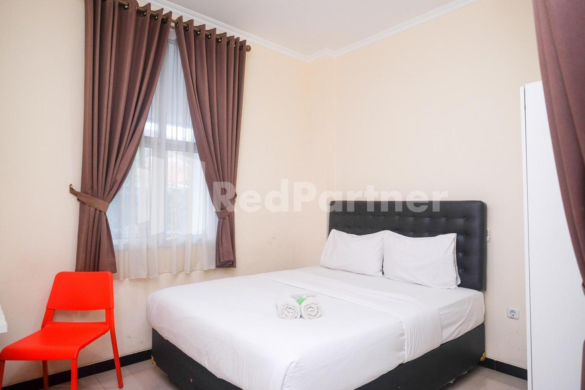Griya Loka 2 Syariah Near Simpang Lima Mitra Reddoorz 호텔 세마랑 외부 사진